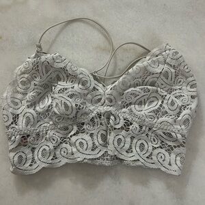 White lace bralette